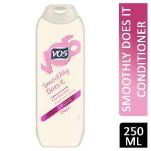 V05 SMOOTHLY DOES IT CONDITIONER DRY,FRIZZY HAIR 250ml